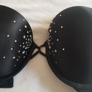 Victoria secret bombshell bra 34D new w/out tags